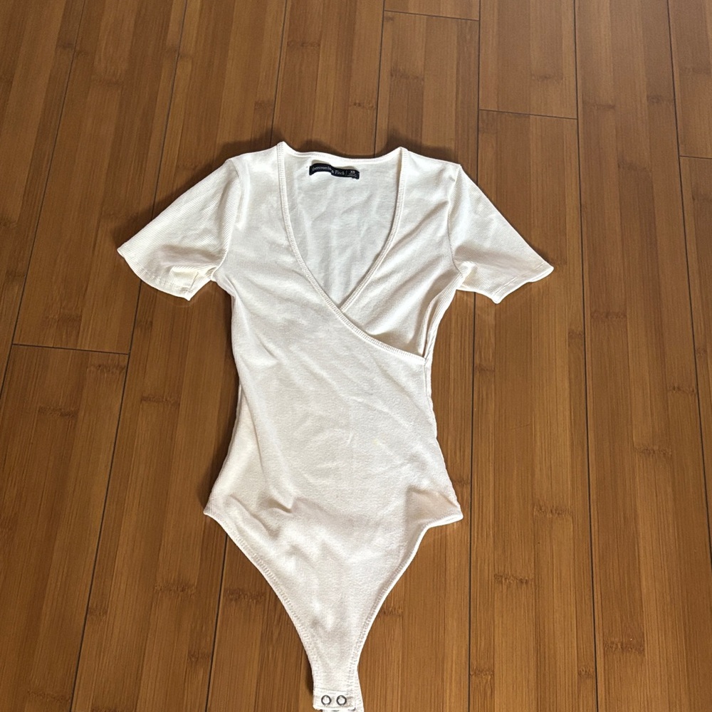 Abercrombie & Fitch Off-White Ribbed Tank